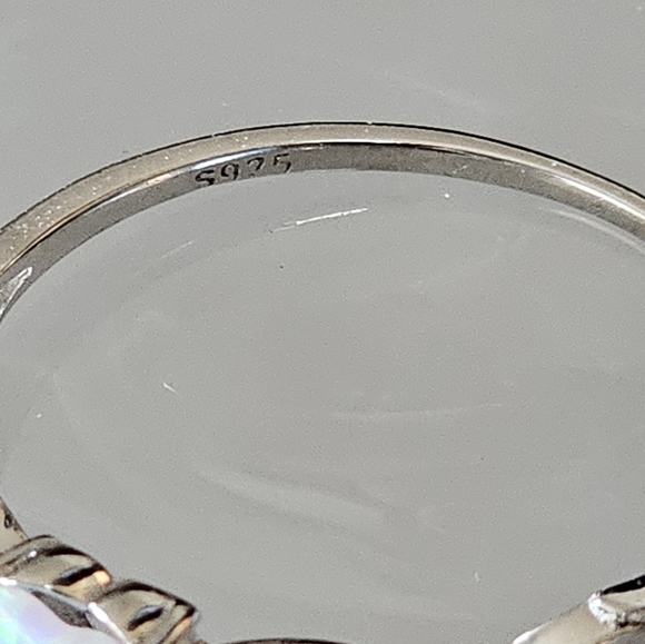 Sterling Silver Heart Opal Ring - Picture 4 of 4